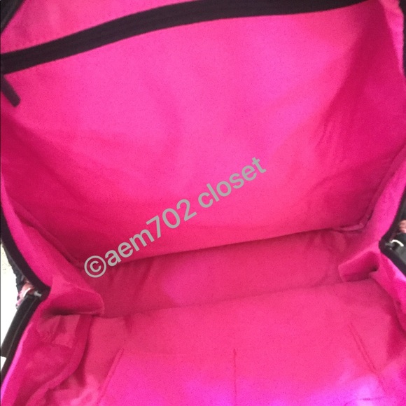 NWT VERA BRADLEY LARGE ESSENTIAL BACKPACK - Picture 4 of 5